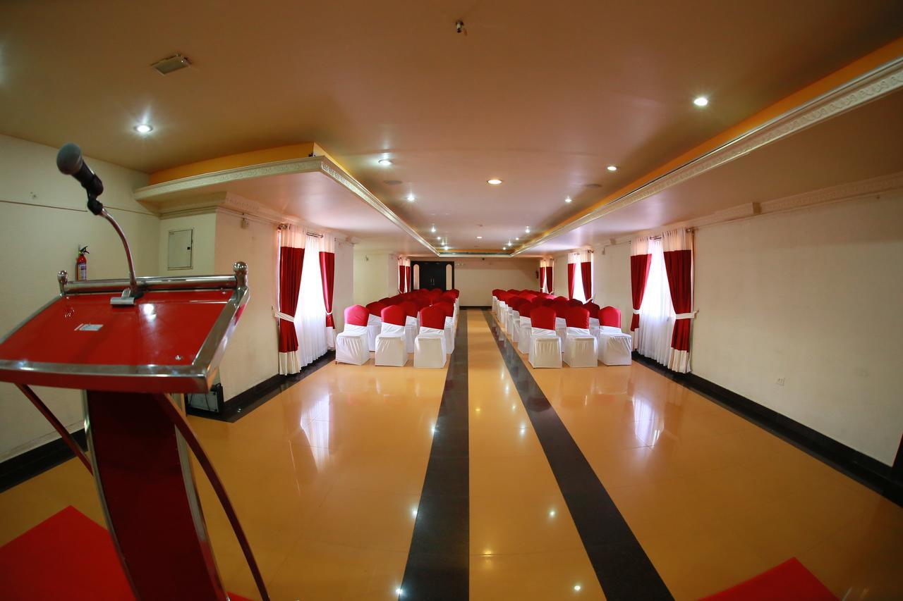 Nilambūr Capital O 46475 Gd International Redfort酒店 外观 照片