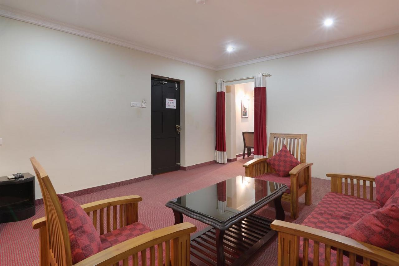 Nilambūr Capital O 46475 Gd International Redfort酒店 外观 照片